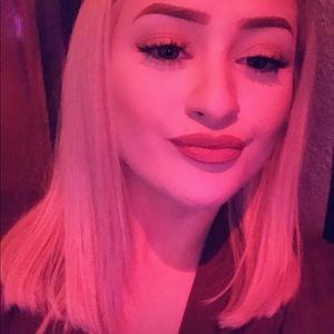 Meet your Posher, Viridiana